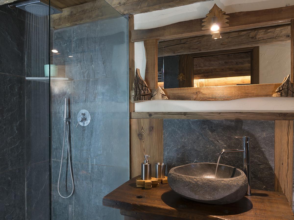 Bed & Breakfast Anisor - Parblanc Ла Сале Екстериор снимка