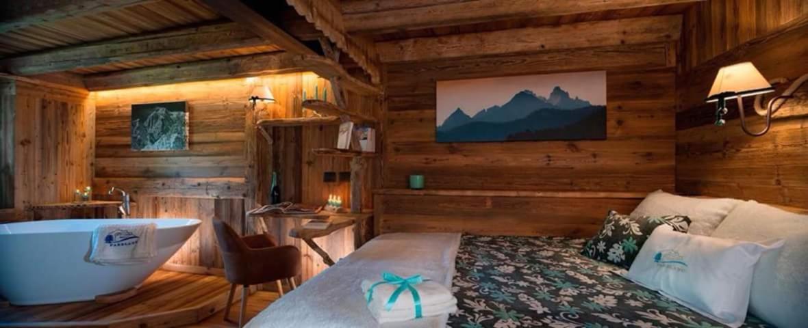 Bed & Breakfast Anisor - Parblanc Ла Сале Екстериор снимка