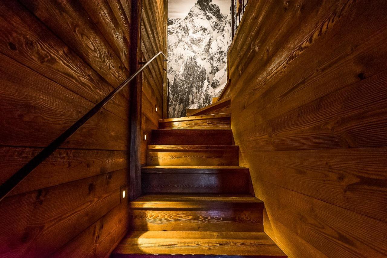 Bed & Breakfast Anisor - Parblanc Ла Сале Екстериор снимка